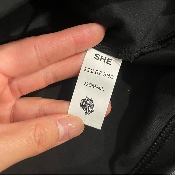 Darc Sport Energy Long-Sleeve Top in Black (XS) - Picture 3 of 3